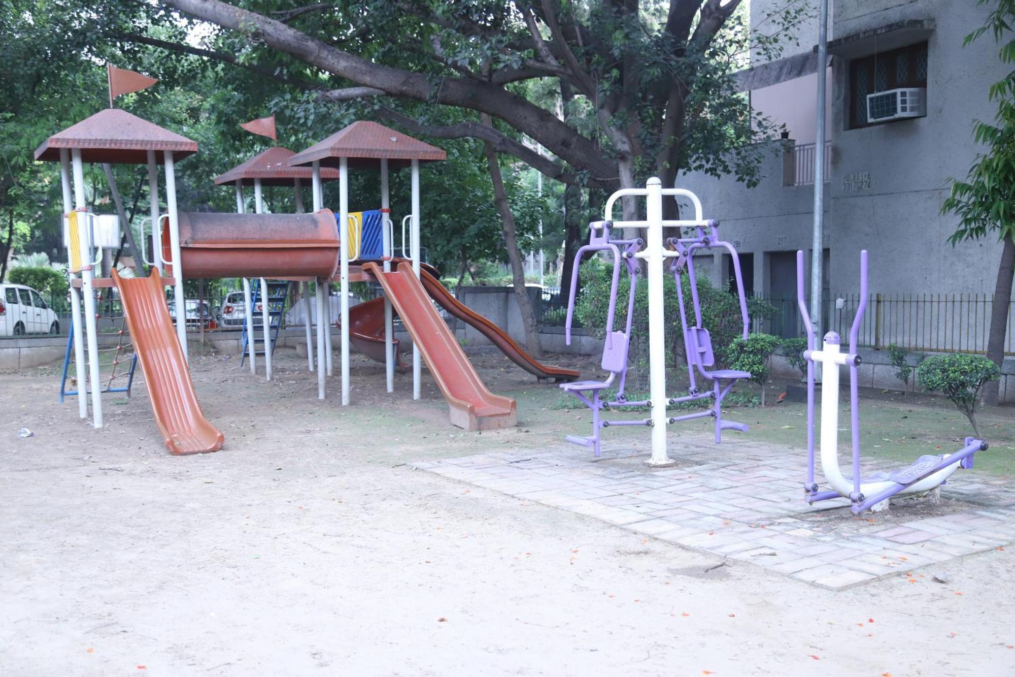 Divine India Service Apartment 3Bhk,B57 Sarita Vihar,Apollo Ню Делхи Екстериор снимка