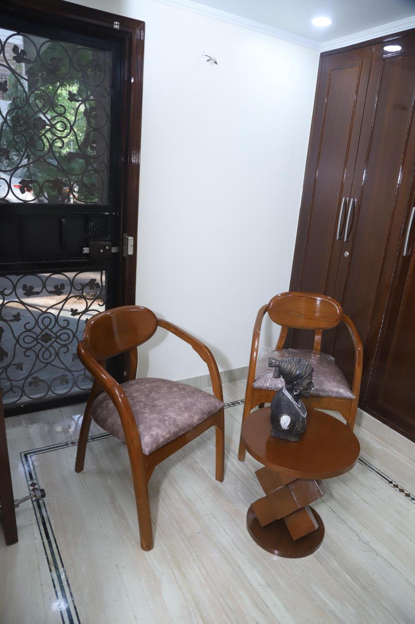 Divine India Service Apartment 3Bhk,B57 Sarita Vihar,Apollo Ню Делхи Екстериор снимка
